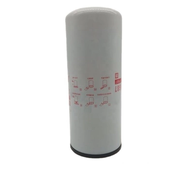 Konfigurowalny separator wody z filtrem paliwa koparki FF5687